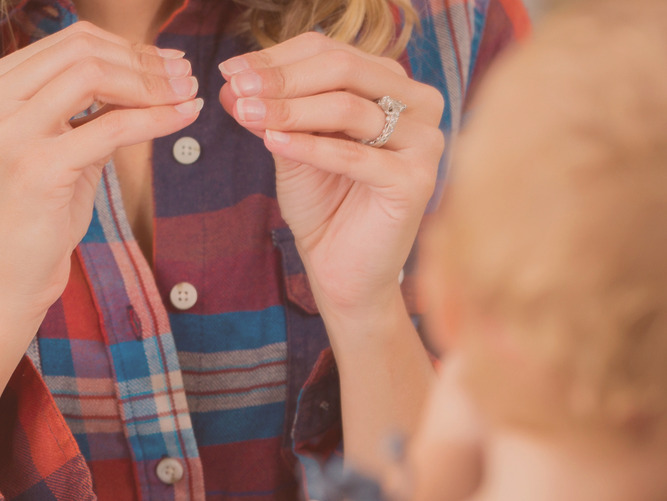 Comptines signées pour les enfants (0-4 ans)
