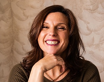 Cora Marchand